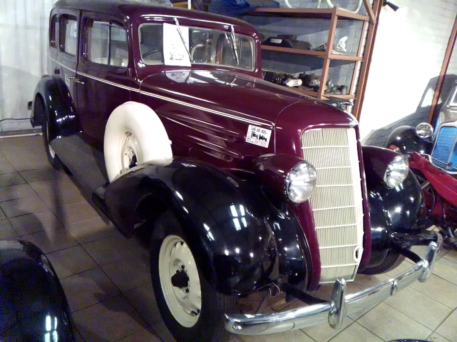 19 34 OldsMobile 4 door